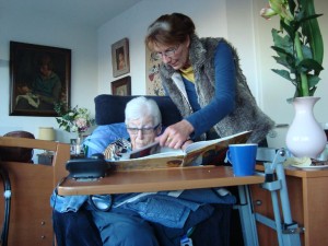 Samen lezen in verpleeghuis De Burcht, Rotterdam, 17 oktober 2012